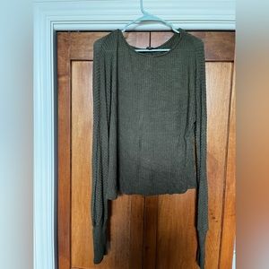Lulus long sleeve lightweight army green sweater